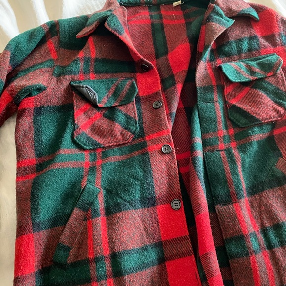 Red and Green Wool Shacket - Picture 2 of 9